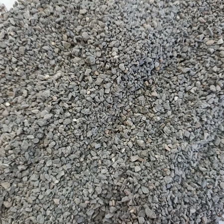 Противоскользящая каменная крошка для посыпки NOVOMIX АК-5 NOVOMIX